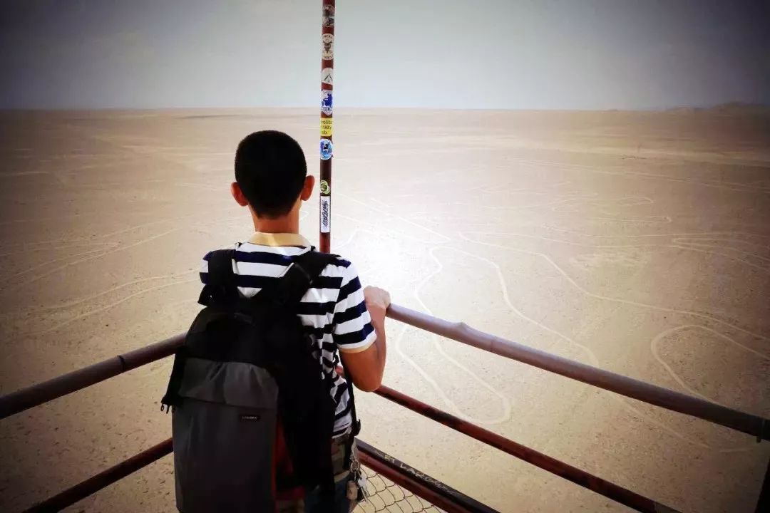 他一人一车环游五大洲，遭连环抢劫，却看见最美的风景