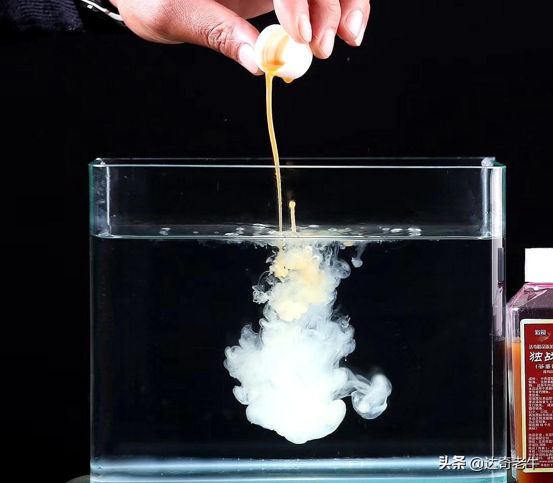 味型一样的钓鱼小药,为何价格相差10倍?业内的秘密你不知道