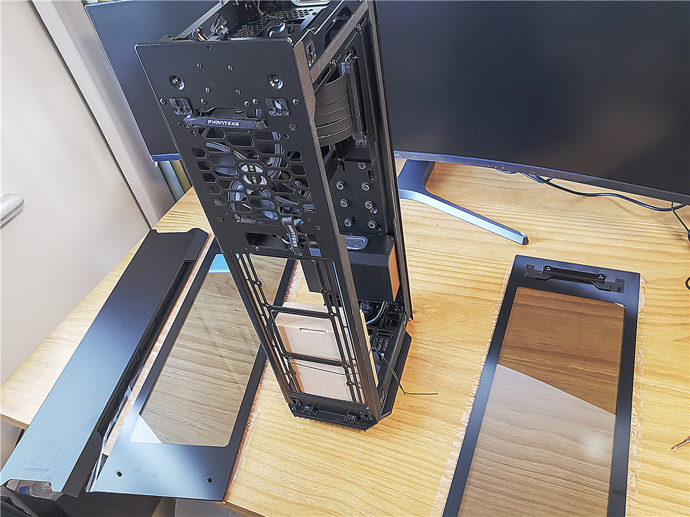 追风者217xe可以装几个硬盘,追风者pk217xe风道解析