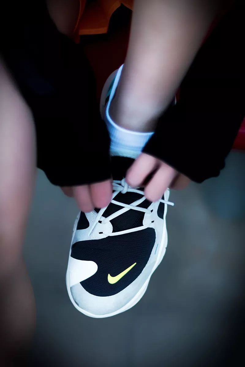 耐克目前最顶级的跑鞋,耐克的一个跑鞋