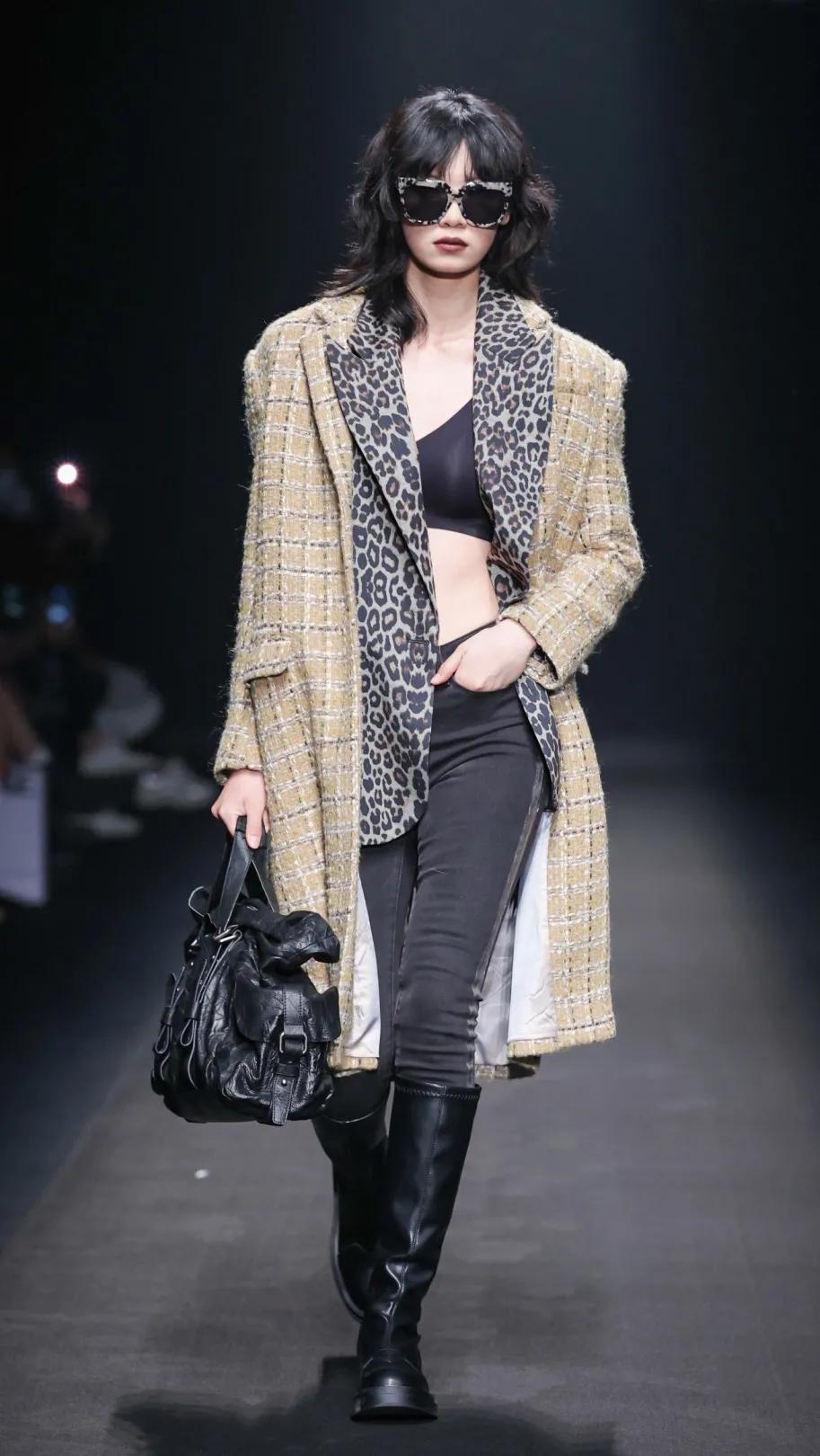 2021秋季流行款式风格,趋势2022春夏八大流行款式设计