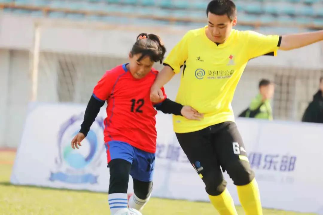 中国红十字会慈善大赛,中国红十字基金会博爱足球队