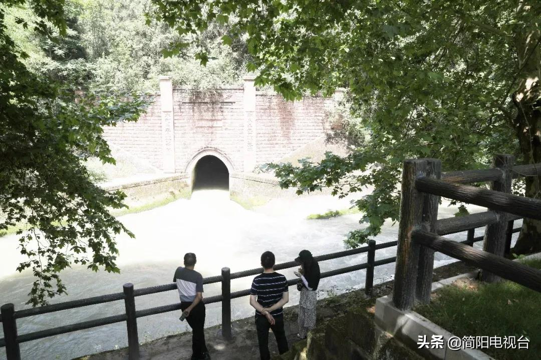 回眸2023展望2024,回眸2022展望2023