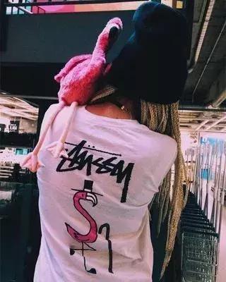 supreme买不到的帽子,买不起supreme壁纸