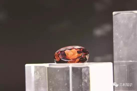 锆石假红宝石,南非锆石是宝石吗