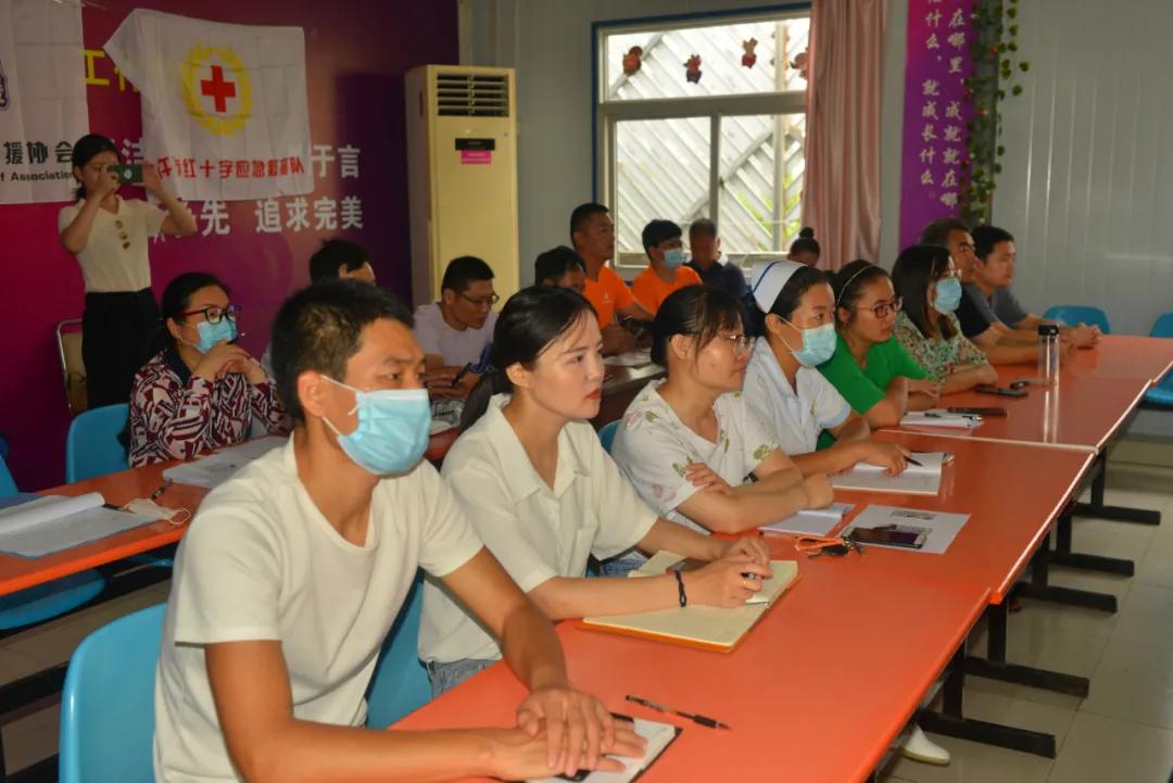 急救知识活动新闻稿,红十字会急救培训新闻