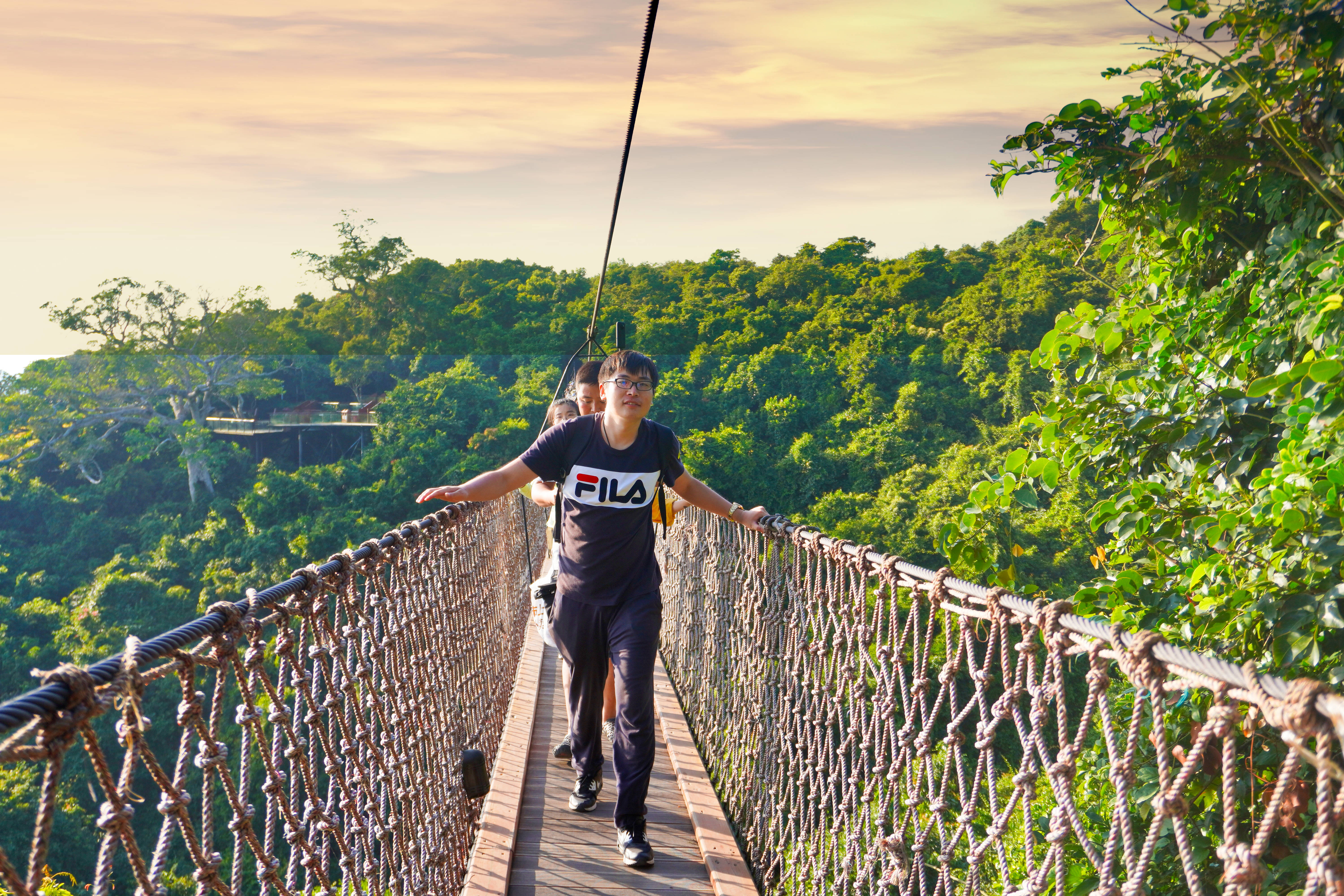 三亚亚龙湾热带天堂森林公园攻略,三亚好玩的原始森林