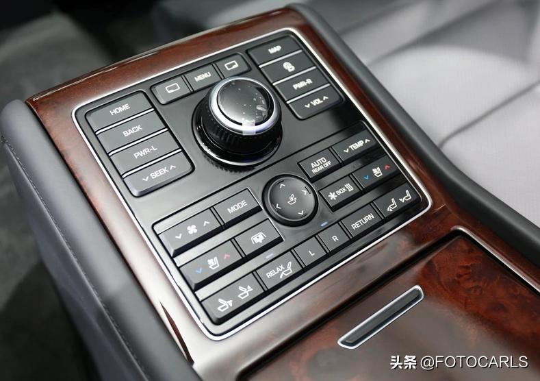 现代雅科仕3.8二手车,现代雅科仕5.0v8价格