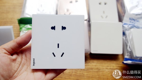 罗格朗无边框开关插座,无边框开关插座