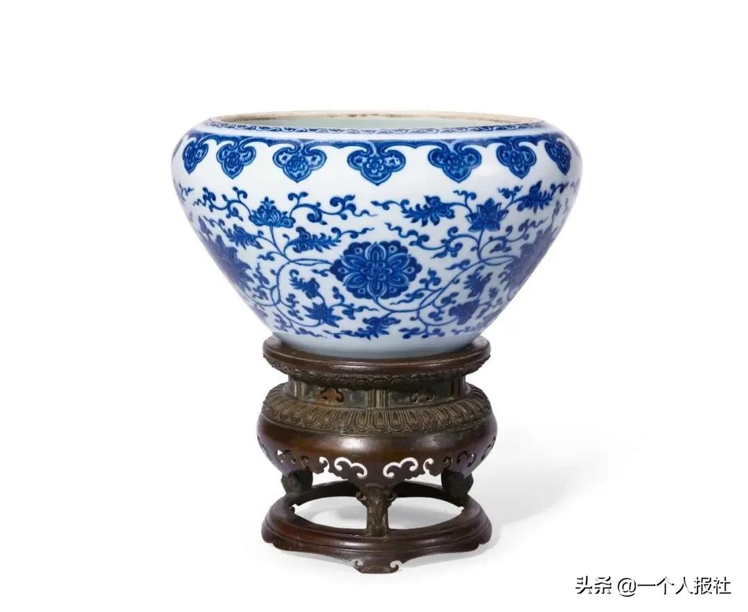 明成斗彩蟋蟀罐瓷器价格,中贸圣佳蟋蟀罐