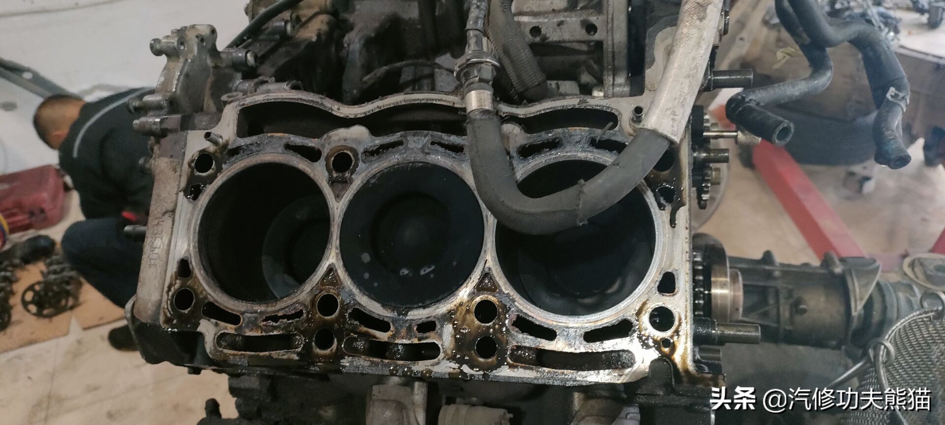 现在最新款的奥迪烧不烧机油,奥迪q7哪年有的柴油