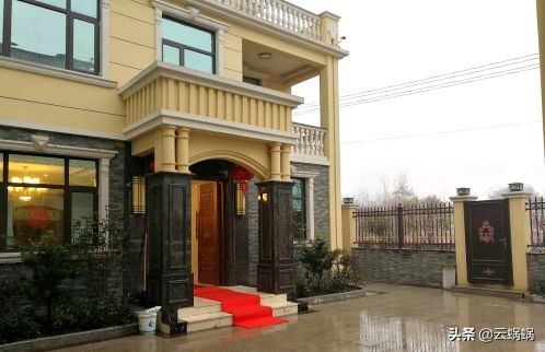 安徽上千人欧洲回来盖别墅,安徽千人回乡盖别墅