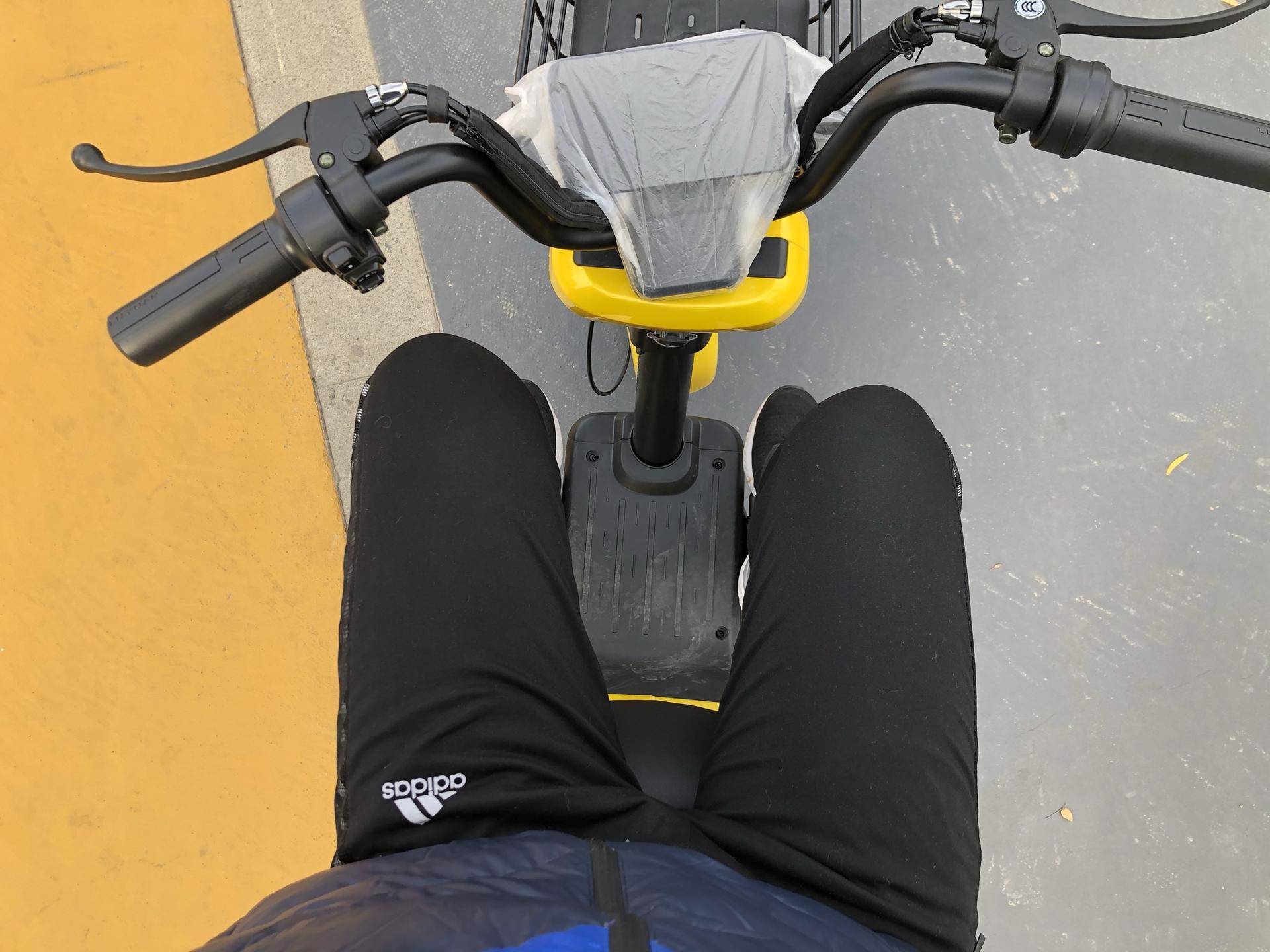 新国标电车锂电池哪家好,电动车新国标锂电池还是铅酸