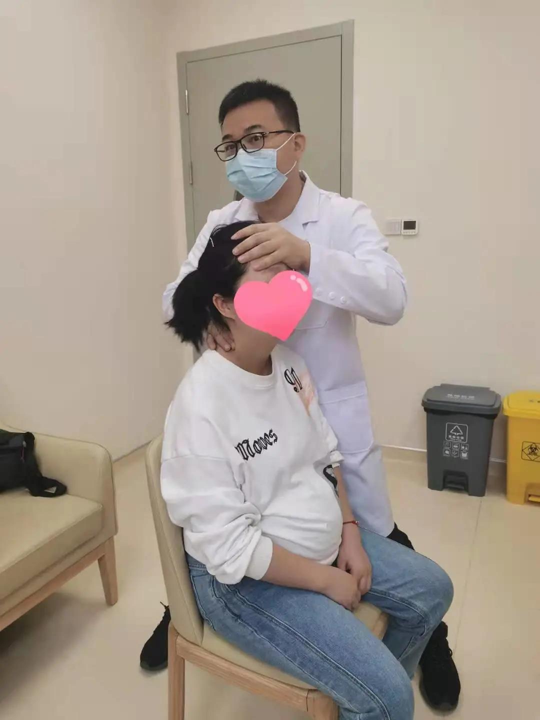 中医正骨咔咔响合集,中医正骨骨头咔咔响的声音