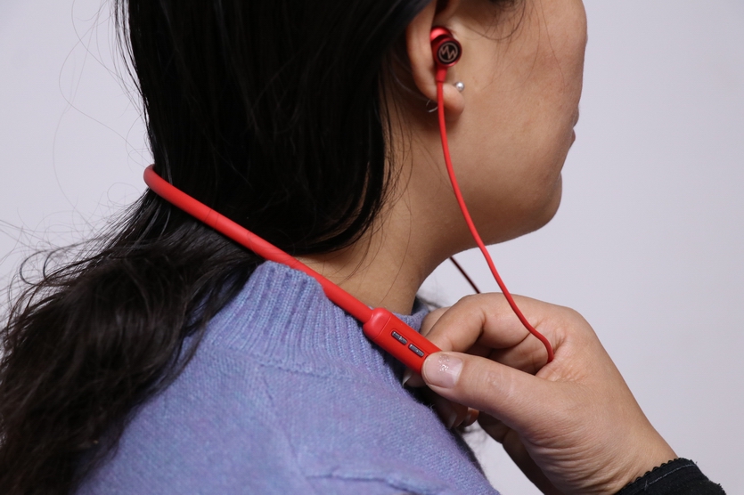 脉歌tx90蓝牙耳机拆解,脉歌te60