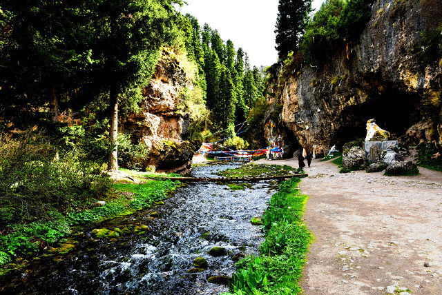 西安到甘南九寨沟的旅游团,西安出发去九寨沟甘南自驾游攻略