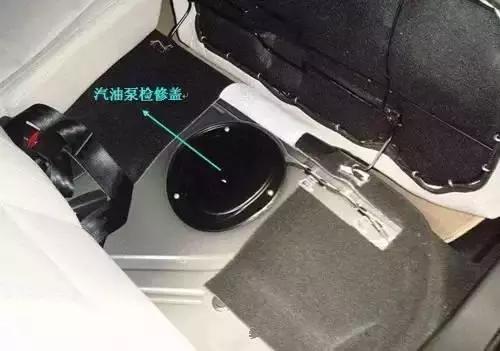 五菱宏光的发动机盖怎么打开图解,polo发动机盖怎么开图解