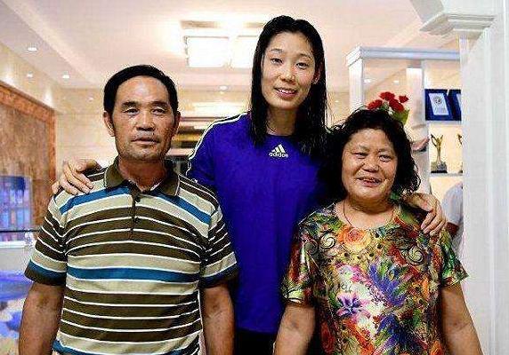 朱婷中国女排新任队长,朱婷纹身引来争议