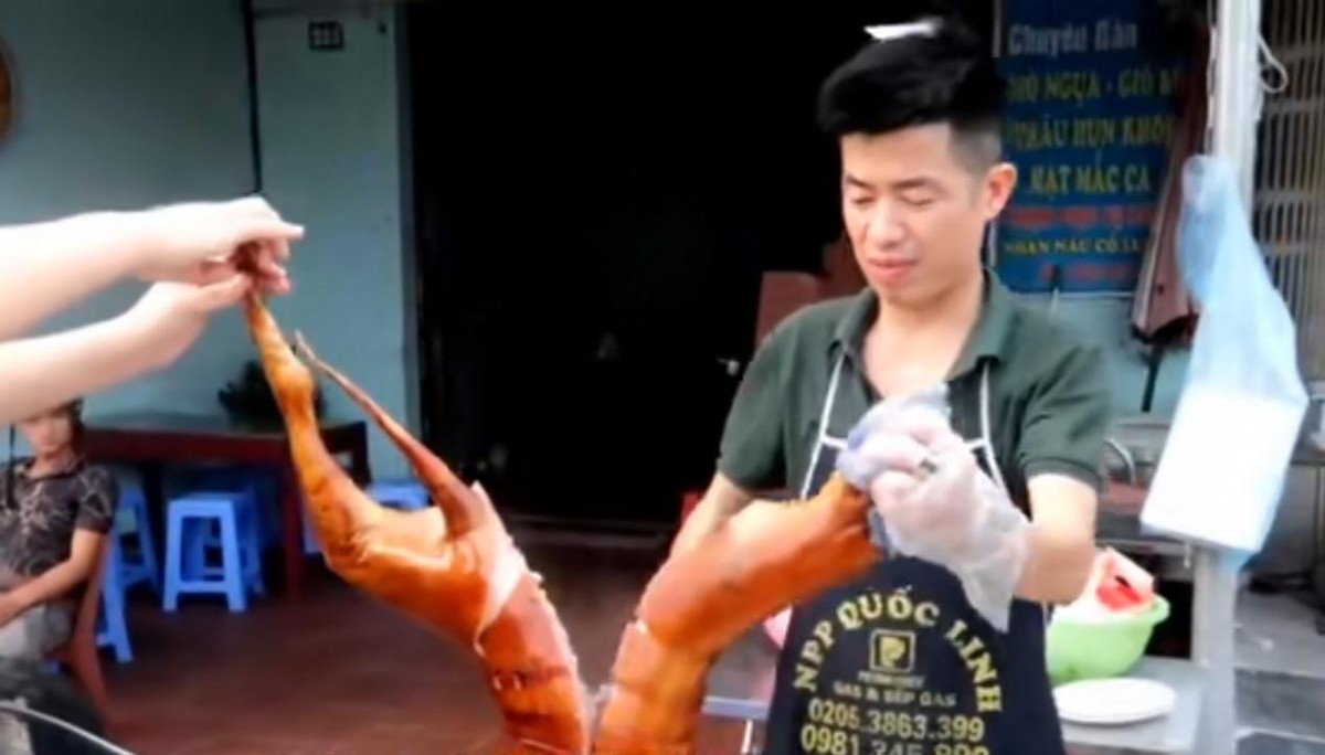 广西小伙去越南卖小吃,广西小伙跑到越南花了五万