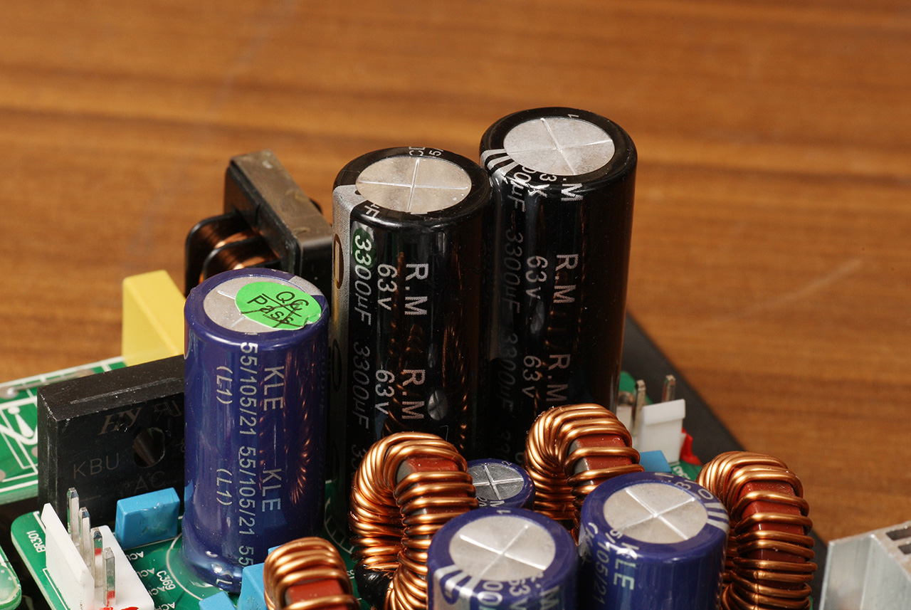 惠威m200mkiii与200mk2,惠威d1090对比惠威m200mkiii