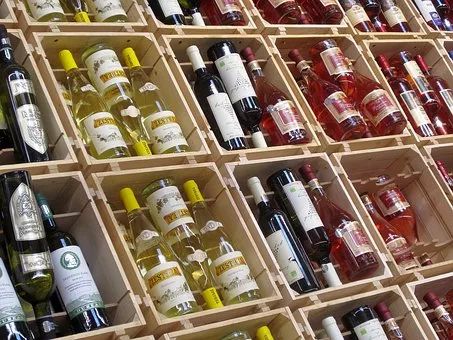 醉鹅娘是最大的红酒电商,醉鹅娘卖的红酒排名