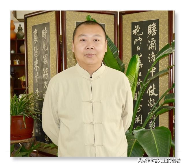 吕布白描绣像图,吕布白描画欣赏