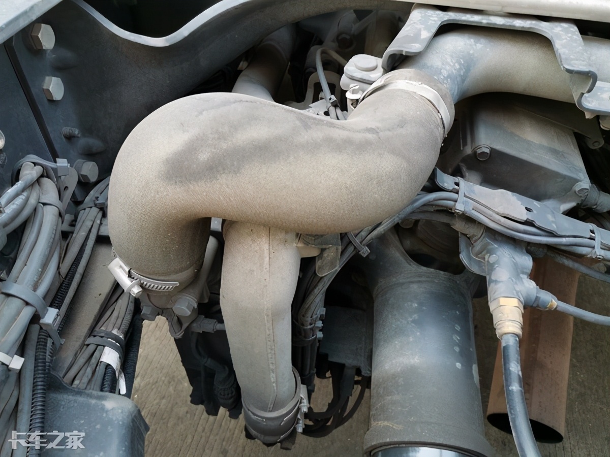 斯堪尼亚国六二手车多少钱,二手斯堪尼亚牵引车什么价格