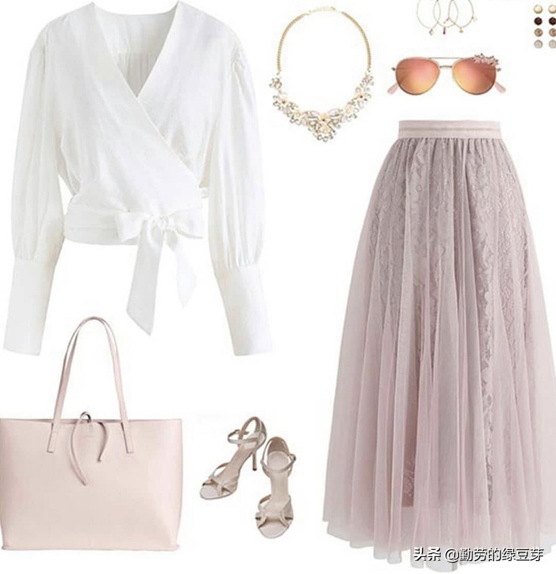 搭配针织衫半身裙秋冬款,宽松针织衫半身裙怎么搭外套