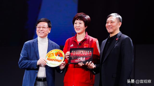 联想签约女排,联想女排