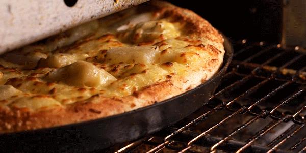 乐凯撒榴莲比萨买一送一只卖两周,乐凯撒爆浆榴莲披萨