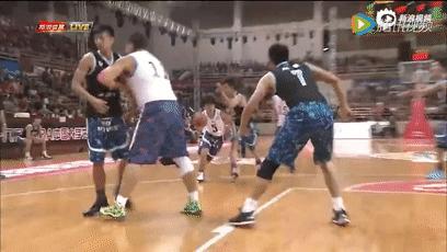 罗杰现在还打球吗,罗杰巅峰时期扣篮