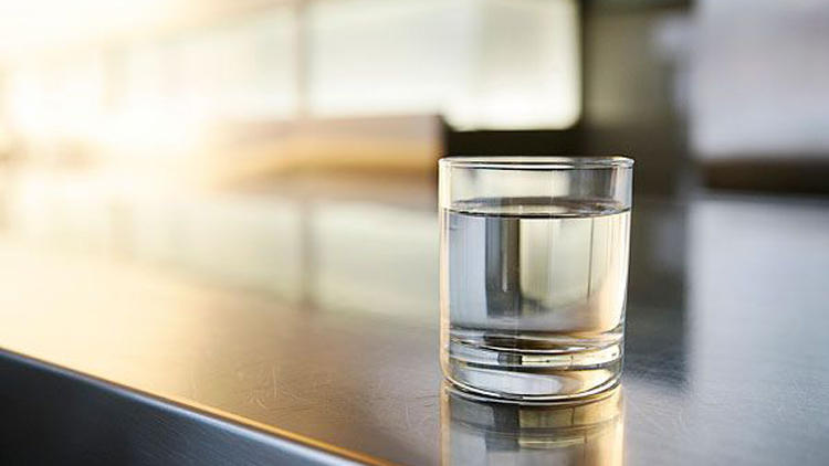 农村水质差不方便装净水器怎么办,净水机可以改善农村饮用水吗