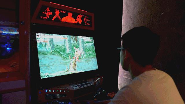 轰趴馆里的小型ktv多少钱,酒店式公寓轰趴棋牌馆