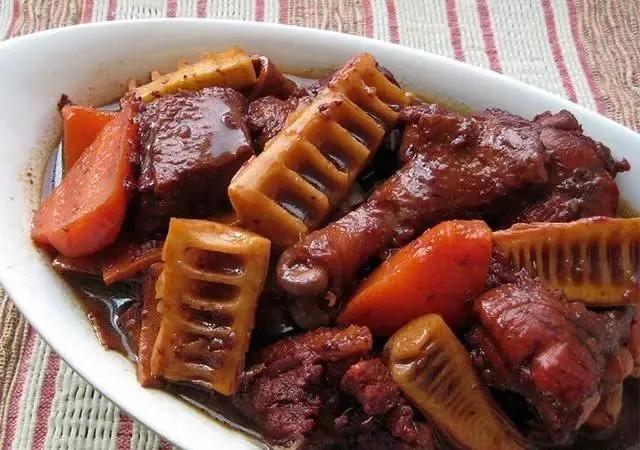 春天来点鲜美的春笋营养又好吃,春笋这样吃不涩不麻鲜脆可口