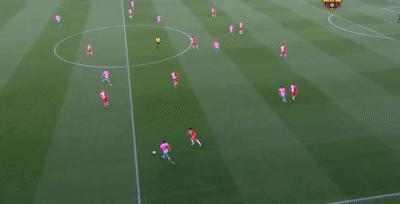 友谊赛简评：中场的衔接出现问题，前场的默契还要增强