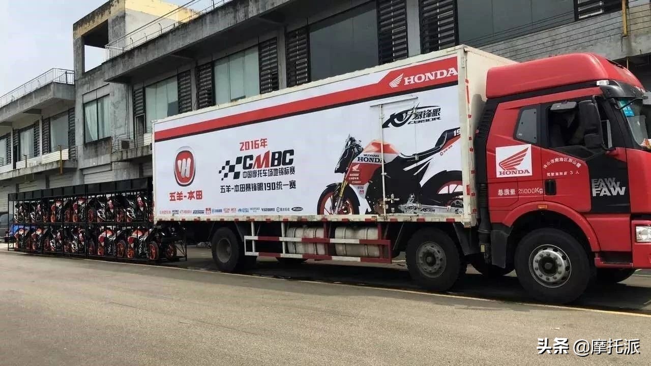 本田190暴风眼cb190r,本田暴风眼cb190r测评