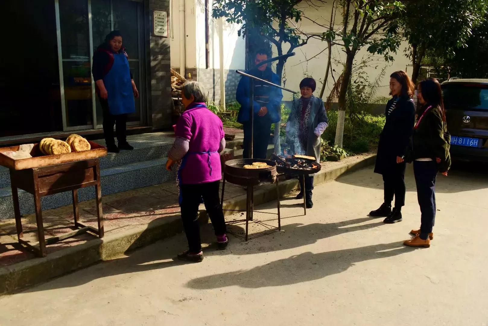 四川核桃发面饼,薄脆核桃饼子