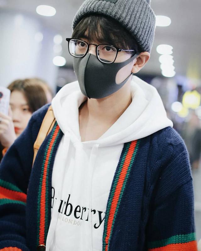 肖战穿衣风格越来越像王一博,肖战穿搭是什么风格