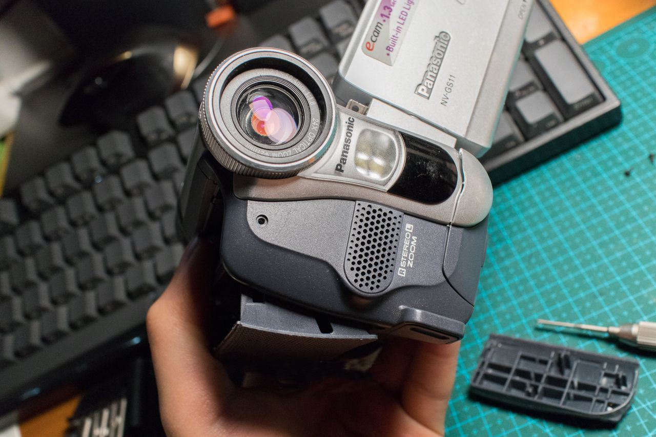 老款磁带dv摄像机工作原理,手持dv磁带摄像机