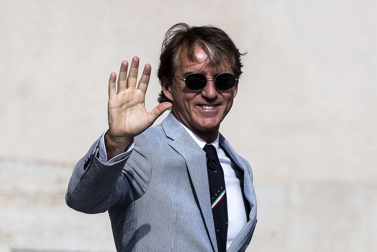 罗马夺冠狂欢,意大利罗马夺冠游行