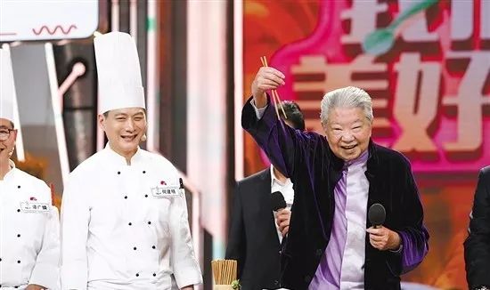 1989年香港最火节目主持:谈过47个女朋友,金庸眼中最潇洒的人