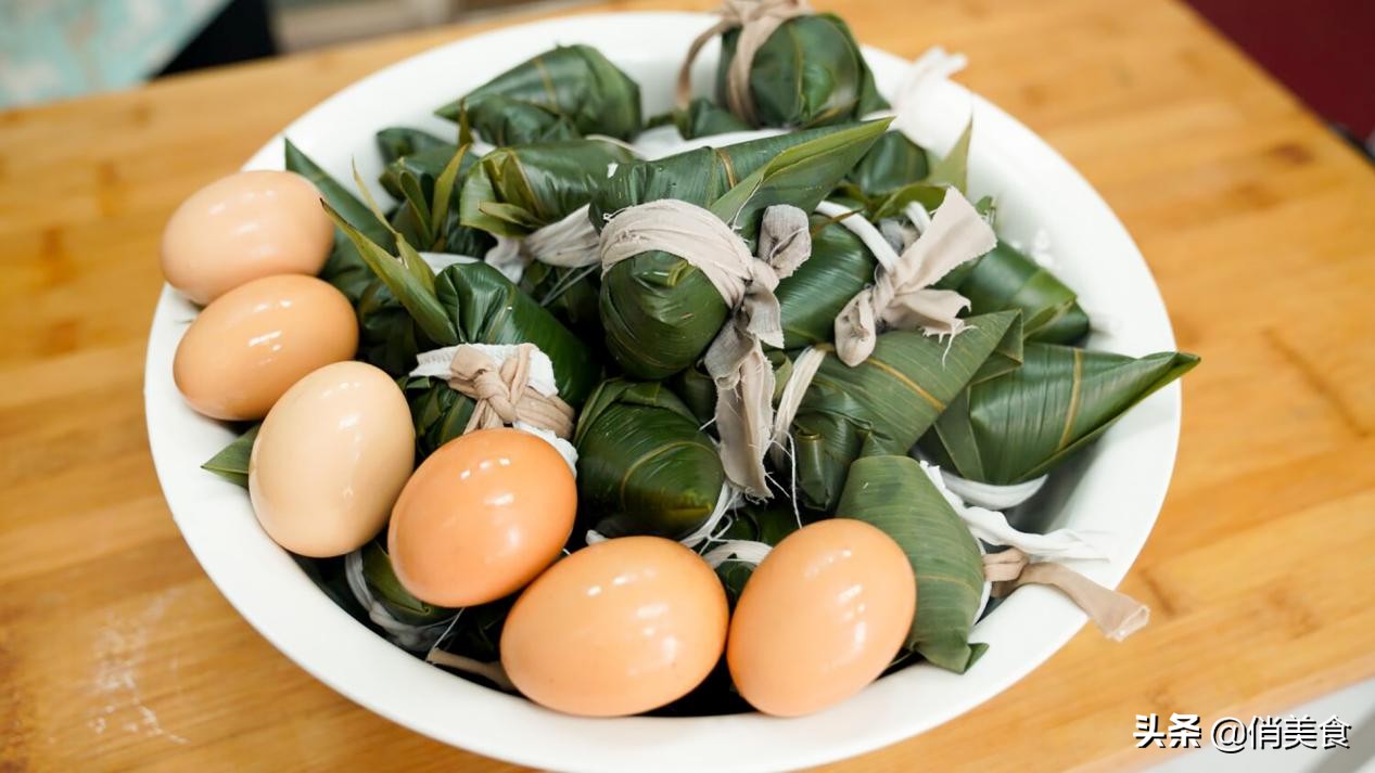 端午节如何包一个精美的粽子,端午节快要到了粽子是怎样包的