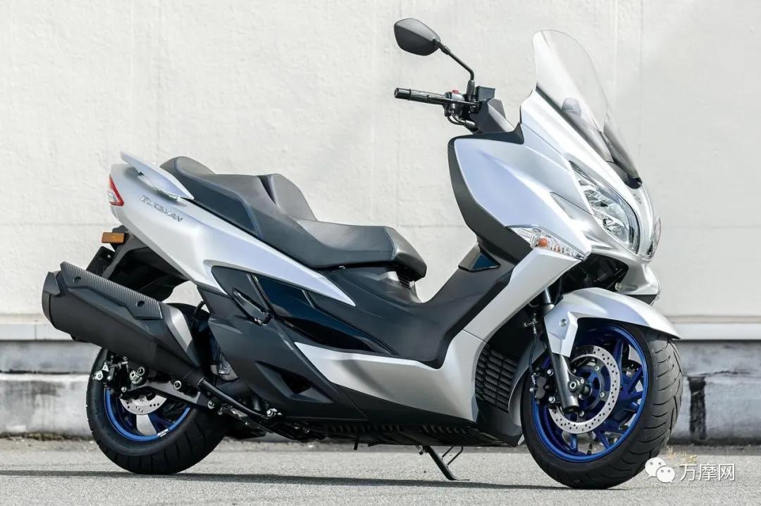 外媒评选十佳紧凑型轿车,400cc车型年度人气排名