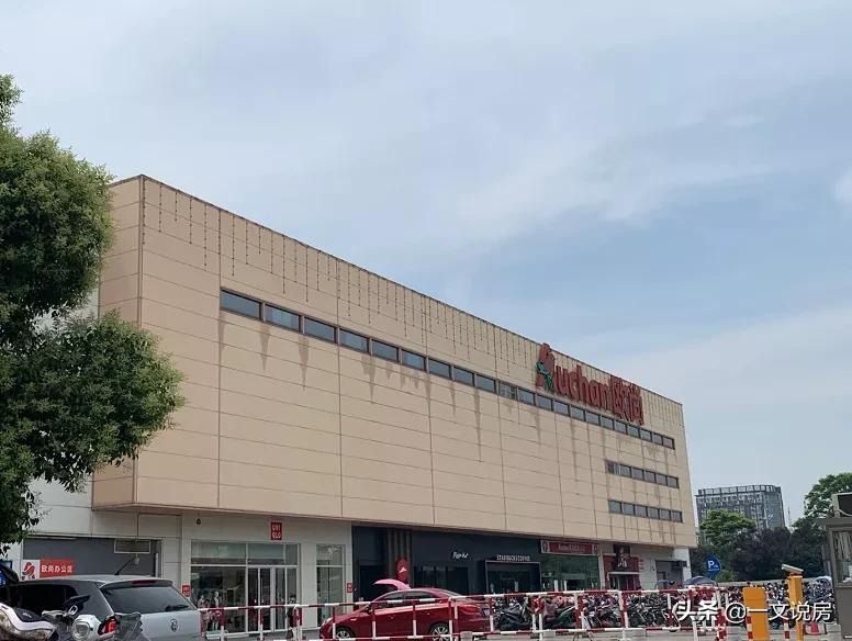 最大的烂尾商业综合体,烂尾20年的商业综合体