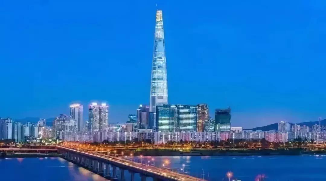 护照过期英国签证没过期,护照过期如何保留签证信息呢