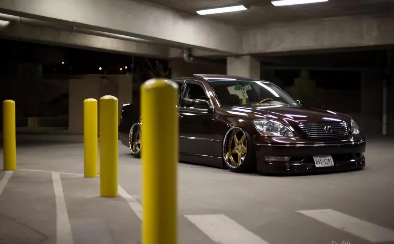 地面游艇の大王雷克萨斯LS430