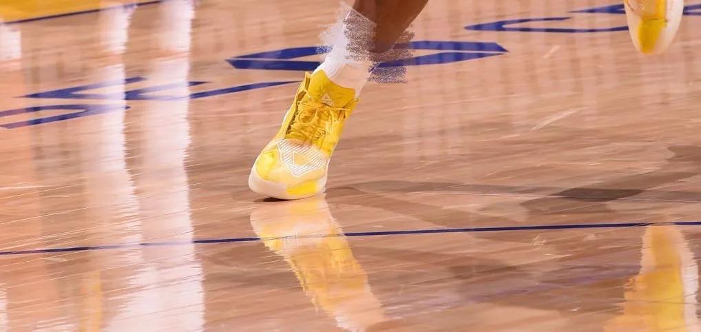 nba巴特勒上脚球鞋4.2,巴特勒上脚驭帅14南海岸配色