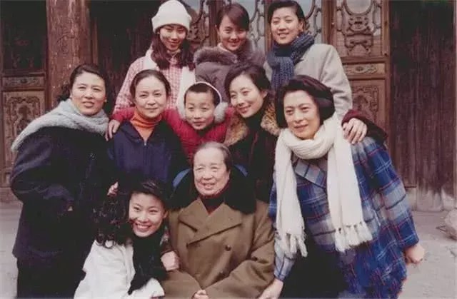 类似于父母爱情的温情电视剧,最靠谱的温情大剧《父母爱情》