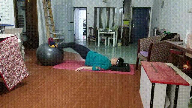 篮球课怎样结合球练习下肢,如何练习下肢力量篮球