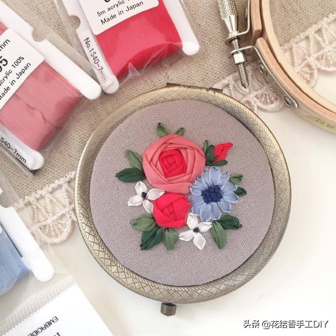 丝带绣教程简单的花,丝带绣教程用裱框吗